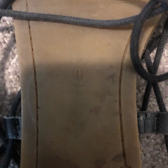 Old Navy Sandals - Picture 3 of 3